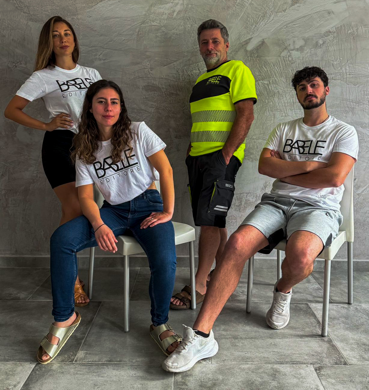 Il team di Babele Editore: Rossella, Erica, Roberto e Davide